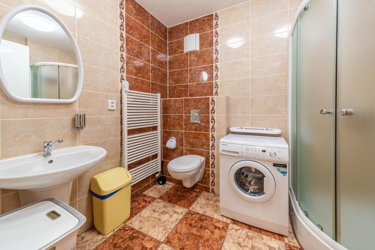 Apartman Blizko Centra Prahy Прага Екстер'єр фото